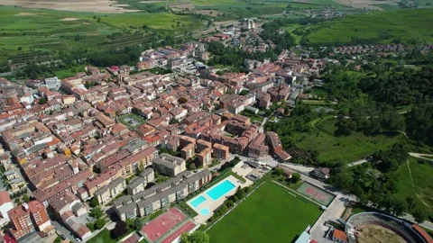 Aerial view around the old town of the city Briviesca in  Spain 库存影片 336916144