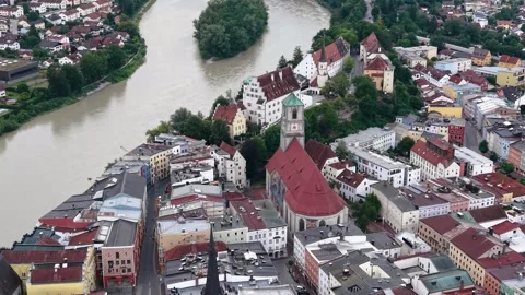 Aerial view around the old town of the city Wasserburg am Inn in Bavaria 库存影片 338413890