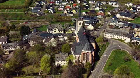 Aerial view around the old town of the city Klausen Video stock 339794057