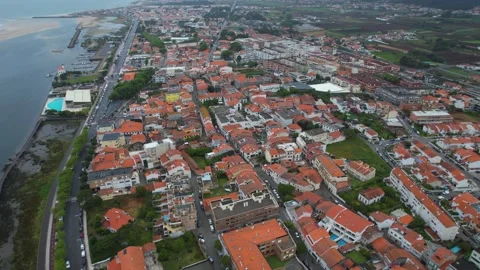 Aerial view around the old town of the city Esposende Vidéo 341431432