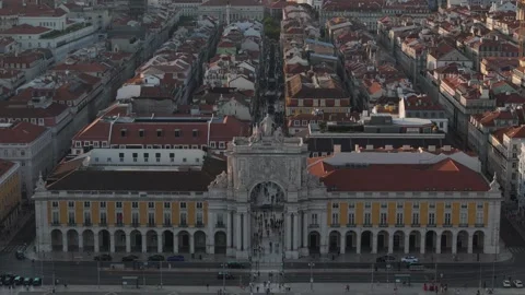Aerial view of Augusta arch leading to Rua Augusta in Baixa district of Lisbon, Stock Footage 314840203