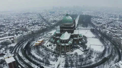 Aerial view of Basilique National du Sacre Coeur a Koekelberg, Belgium. Stock Footage 153171069