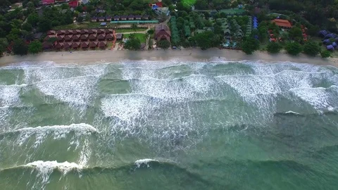 Aerial View of Beach with Sea Waves on Tropical Island Vídeos de archivo 71358657