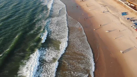 Aerial View of Beach Wave North Goa, India 스톡 동영상 129287877