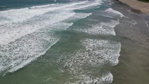 Aerial View of Beautiful Ocean Waves in Kochi Japan - Scenic Coastline Drone Vídeo Stock 345032069