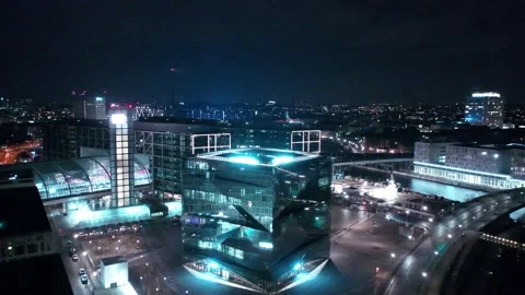 Aerial view of berlin central train station in christmas illumination 库存影片 145784802