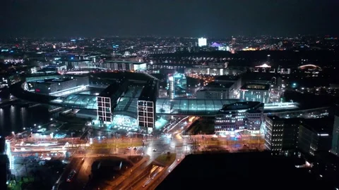 Aerial view of berlin central train station in christmas illumination Stock-Footage 145785186