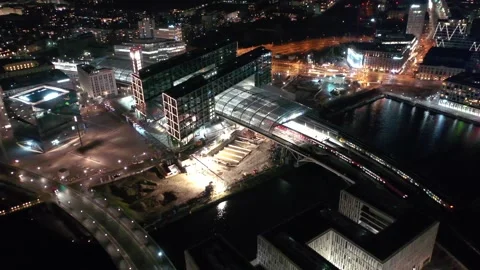 Aerial view of berlin central train station in christmas illumination Stock-Footage 145800561