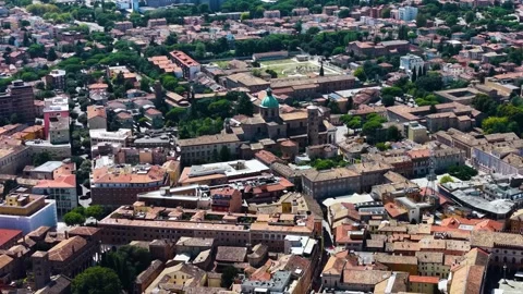 Aerial view beside the old town of the city Ravenna in Italy Vídeos de archivo 344272004