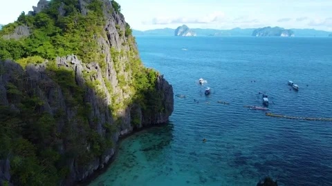 Aerial view of big lagoon on miniloc island in el nido Stockbeeldmateriaal 342575485