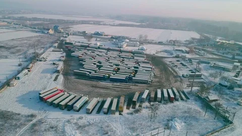 Aerial View: Big queue of trucks. Truck sump. HD Видео 104617294