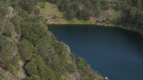 Aerial view of the blue lake in mount gambier Stock Footage 339377003