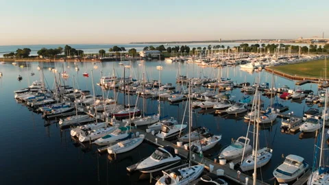 Aerial view of boat dock, Drone flying over water and sailing yachts. Vidéo 112356003