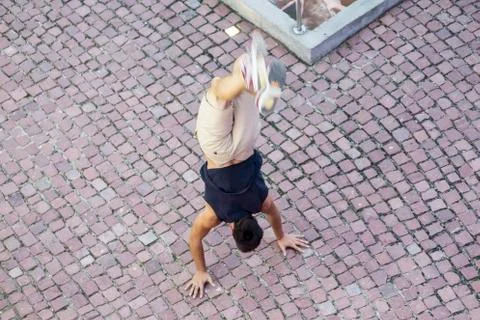 Aerial view of breakdancing Foto stock