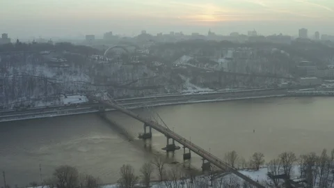 Aerial view, bridge across Dnіpro and the Arch of Friendship of Peoples in Kyiv Stock Footage 123729998