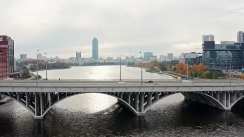 Aerial view of the bridge over the river in the city center Video stock 220756958