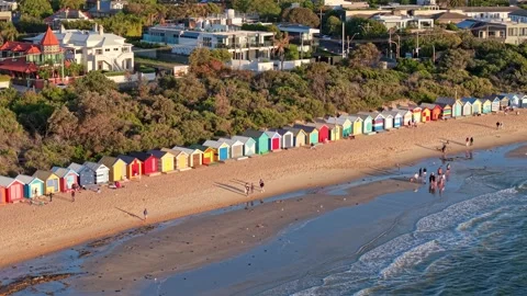 Aerial View of Brighton Beach Boxes and Coastline Stockbeeldmateriaal 329167858