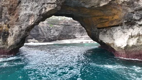 Aerial view of Broken Beach on sunny day. Nusa Penida, Indonesia. Stock Footage 320209717