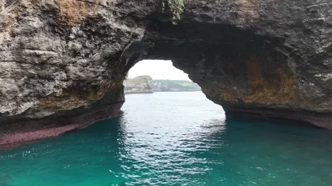 Aerial view of Broken Beach on sunny day. Nusa Penida, Indonesia. Stock Footage 320209837