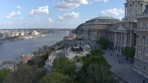 Aerial view of the Buda Castle and downtown Budapest - drone 4K Stock-Footage 112335352