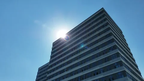 An aerial view of a building Stockbeeldmateriaal 313510914