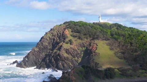 Aerial View of Byron Bay Lighthouse and Coastline Vídeos de archivo 311034520