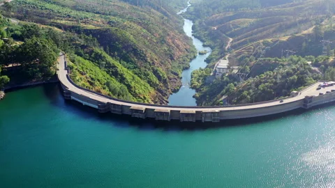 Aerial view of Castelo de Bode Dam in Tomar, Portugal Stock Footage 139970719
