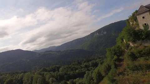 Aerial view of a castle Stockbeeldmateriaal 89865452