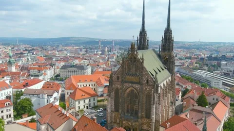 Aerial view of the Cathedral of St. Peter and Paul, Brno, Czech Republic 스톡 동영상 245352023