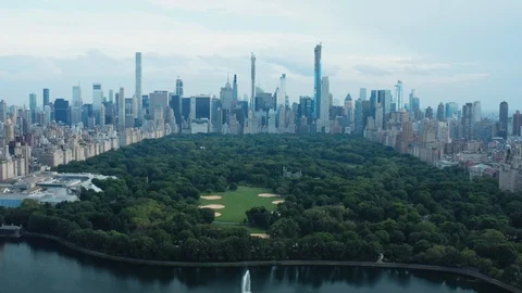 Aerial view on Central Park in New York Vídeos de archivo 127407138