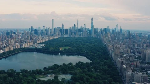Aerial view on Central Park in New York Vídeos de archivo 127407166