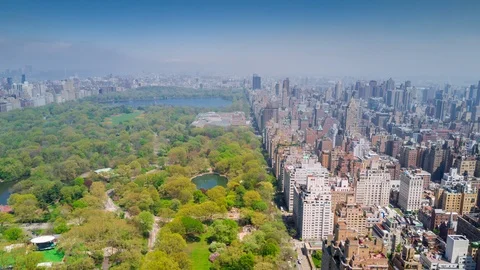 Aerial view of Central Park, Upper East and West Side Manhattan and Midtown 스톡 동영상 91071671