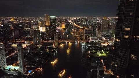Aerial view of Chao Phraya River in Bangkok city, Thailand Stockbeeldmateriaal 247426308