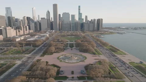 Aerial view of the Chicago Loop and Millennium Park on a spring morning Stock Footage 306122570