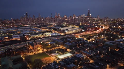 Aerial view of the Chicago skyline at night Vídeo Stock 306123774