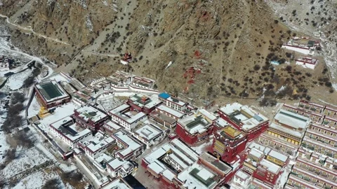 Aerial View of Chubu Monastery in Tibet Winter Snow Vídeos de archivo 345161491