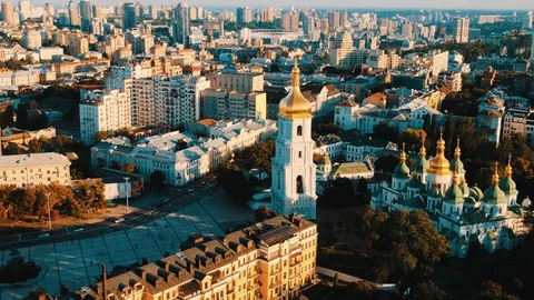 Aerial view of a city 스톡 동영상 129505434