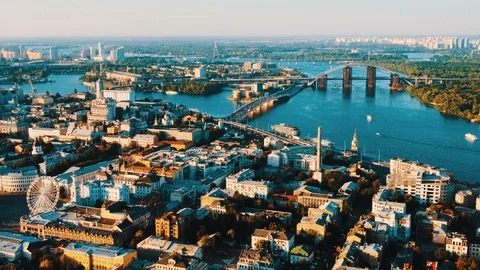 Aerial view of a city Stock Footage 129506559