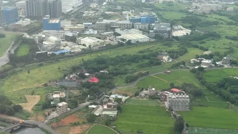 Aerial View of City From the Plane in Taiwan 動画素材 336270153