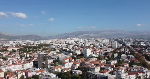 Aerial view of the city of Split on the Adriatic Sea from a panoramic Stock Footage 310281706