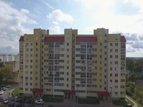 Aerial view of city in summer Video stock 85114778