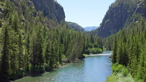 Aerial view of the Clarks Fork of the Yellowstone in south central Montana Stock Footage 260735795