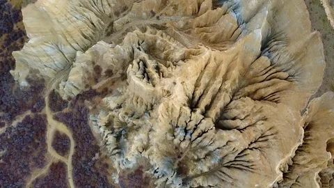 Aerial view of clay cliffs, rock formations in Omarama, New Zealand 스톡 동영상 99365315