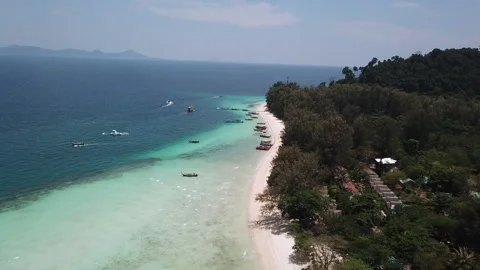 Aerial view clear wave and white beach in Koh Kradan island in Trang, Stock-Footage 271073046