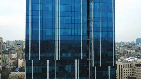 Aerial view of close up of a skyscraper Stock-Footage 121683736