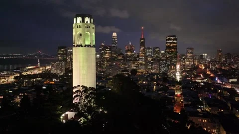 Aerial view of the Coit Tower scenery in San Francisco, California, USA Stockbeeldmateriaal 334377440