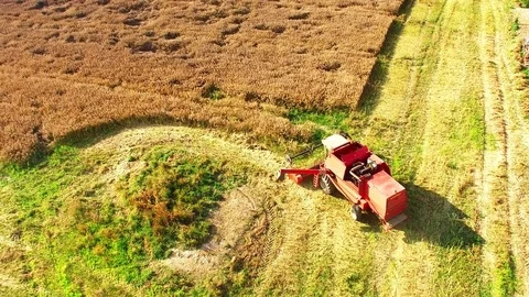 Aerial view of combine harvester. Stock-Footage 72009488