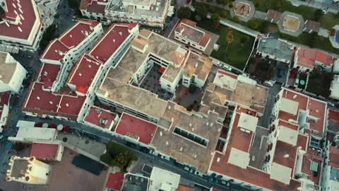 Aerial view of Conil de la Frontera white vacation town of Andalusia, Cadiz Vidéo 155691035
