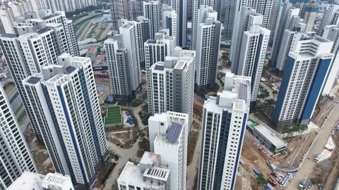Aerial view of the construction site of Trius Gwangmyeong Apartment in Gwang Vídeo Stock 317973190