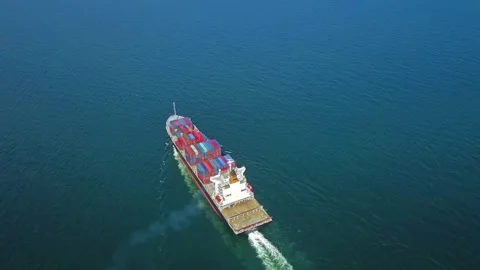Aerial View of a Container Ship Sailing on the Ocean 스톡 동영상 310216582